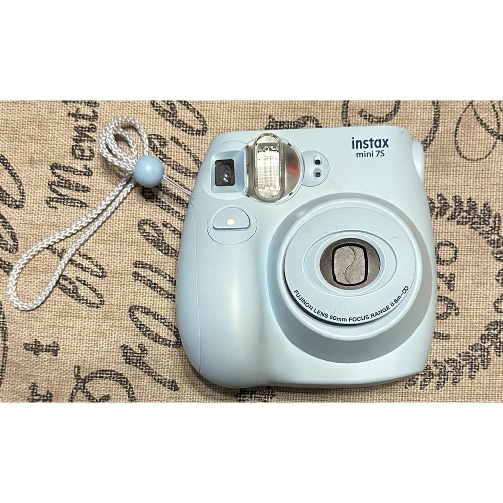 Fujifilm Instax Mini 7S Instant Film Camera in Blue,  Tested And Works!